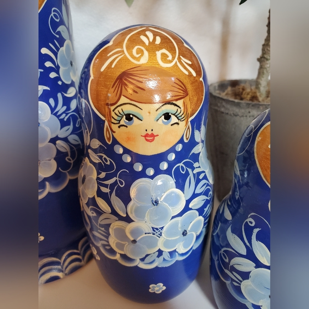 Blue Floral Nesting Dolls Set - Picture 7 of 12